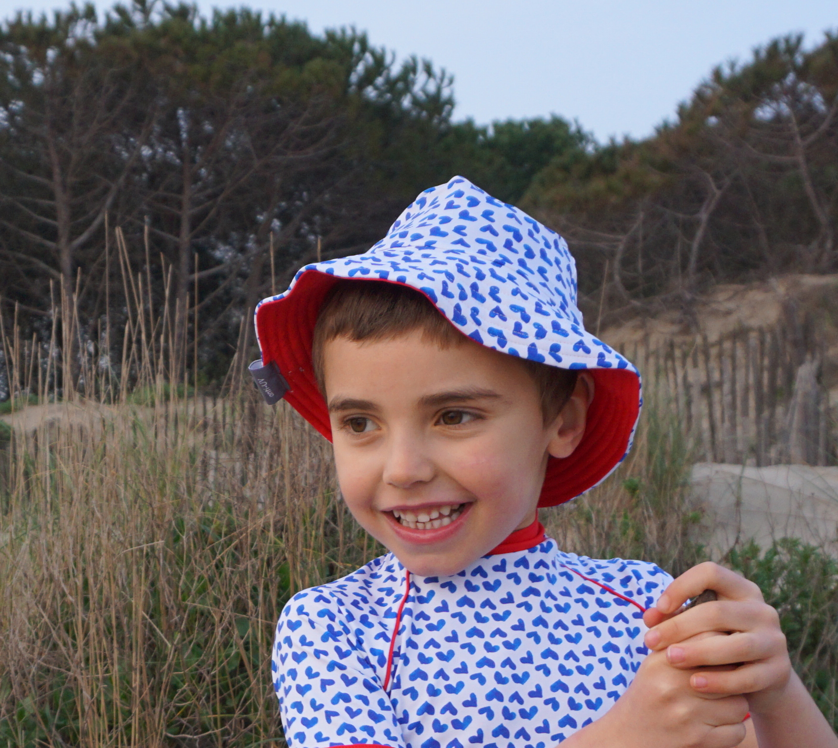 jeux-enfant-plage-protection-ete